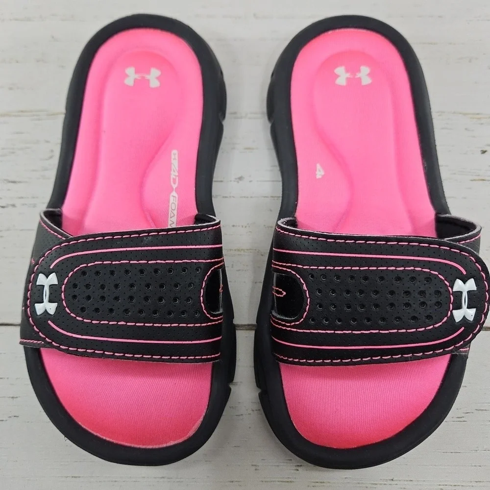 Under‎ Armour Ignite Girls Youth 11K Black Pink Slide Sandal Comfort